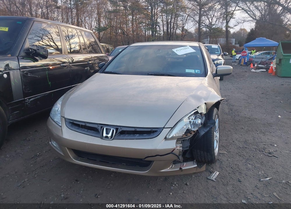 2004 HONDA ACCORD 2.4 EX VIN: 1HGCM56674A008978