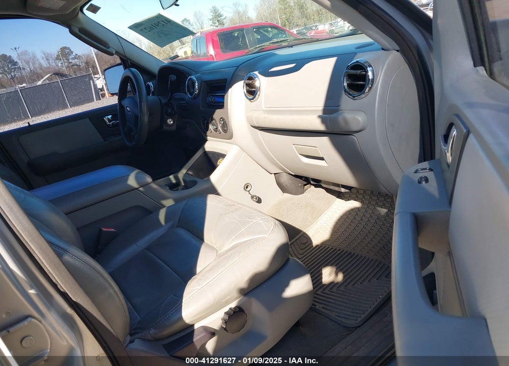 2006 FORD EXPEDITION XLT/XLT SPORT VIN: 1FMPU15546LA96036