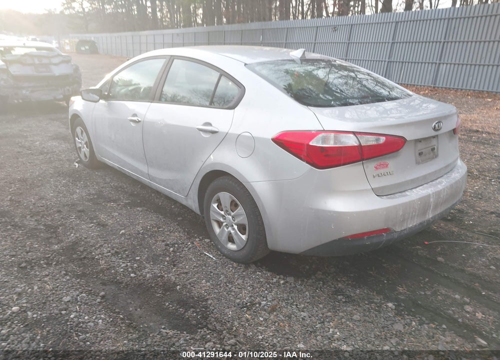 2016 KIA FORTE VIN: KNAFK4A67G5510239