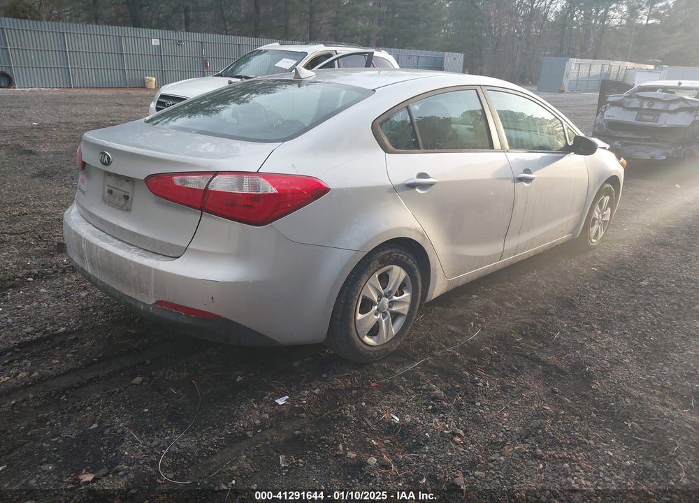 2016 KIA FORTE VIN: KNAFK4A67G5510239