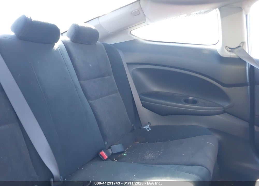 2009 HONDA ACCORD VIN: 1HGCS123X9A008118