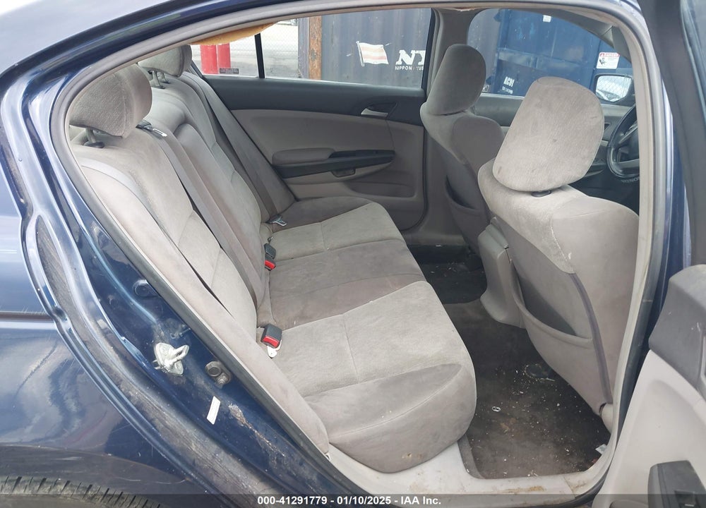 2009 HONDA ACCORD VIN: 1HGCP26499A074640