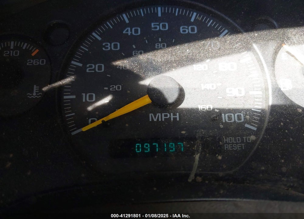 2000 CHEVROLET S-10 LS VIN: 1GCCS1953Y8230205