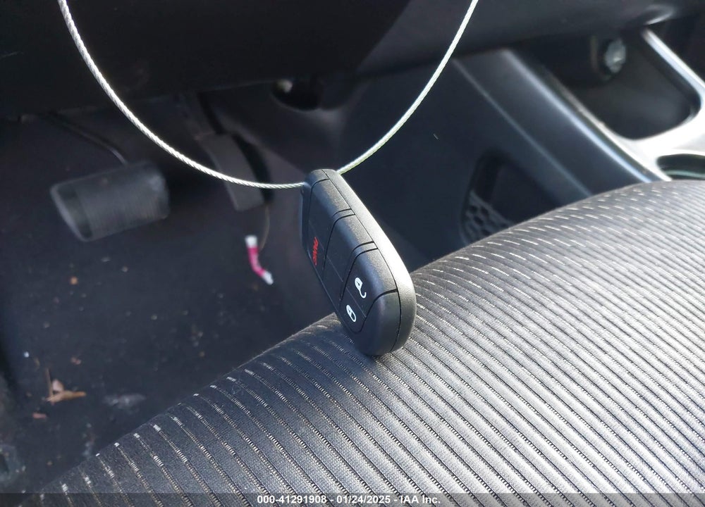2011 DODGE JOURNEY MAINSTREET VIN: 3D4PG1FG0BT500608