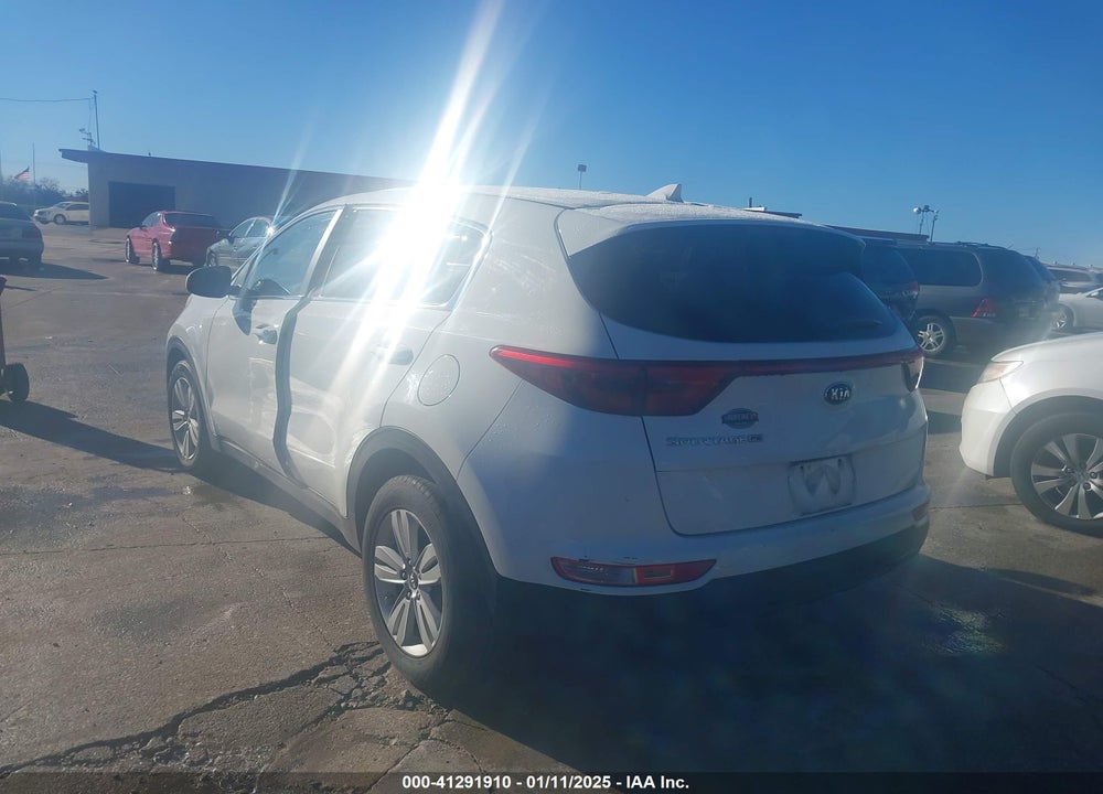 2017 KIA SPORTAGE LX VIN: KNDPM3AC8H7173118