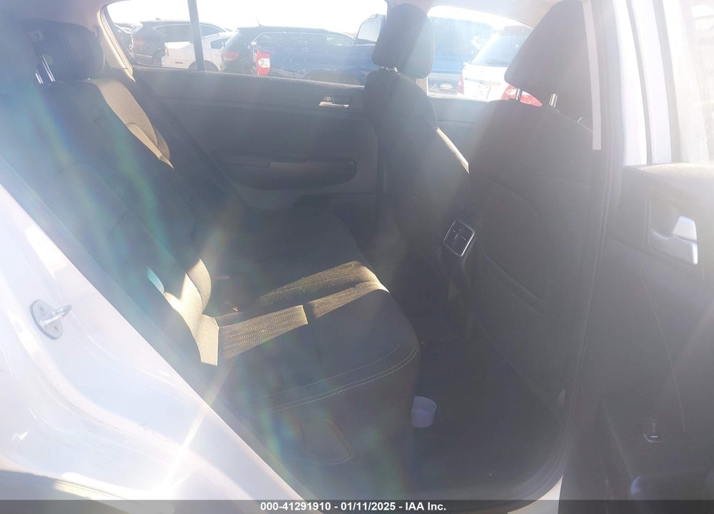 2017 KIA SPORTAGE LX VIN: KNDPM3AC8H7173118