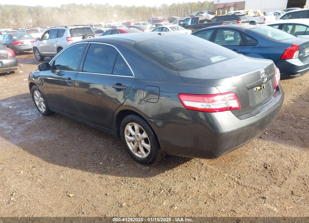 2011 TOYOTA CAMRY LE VIN: 4T1BF3EKXBU182736