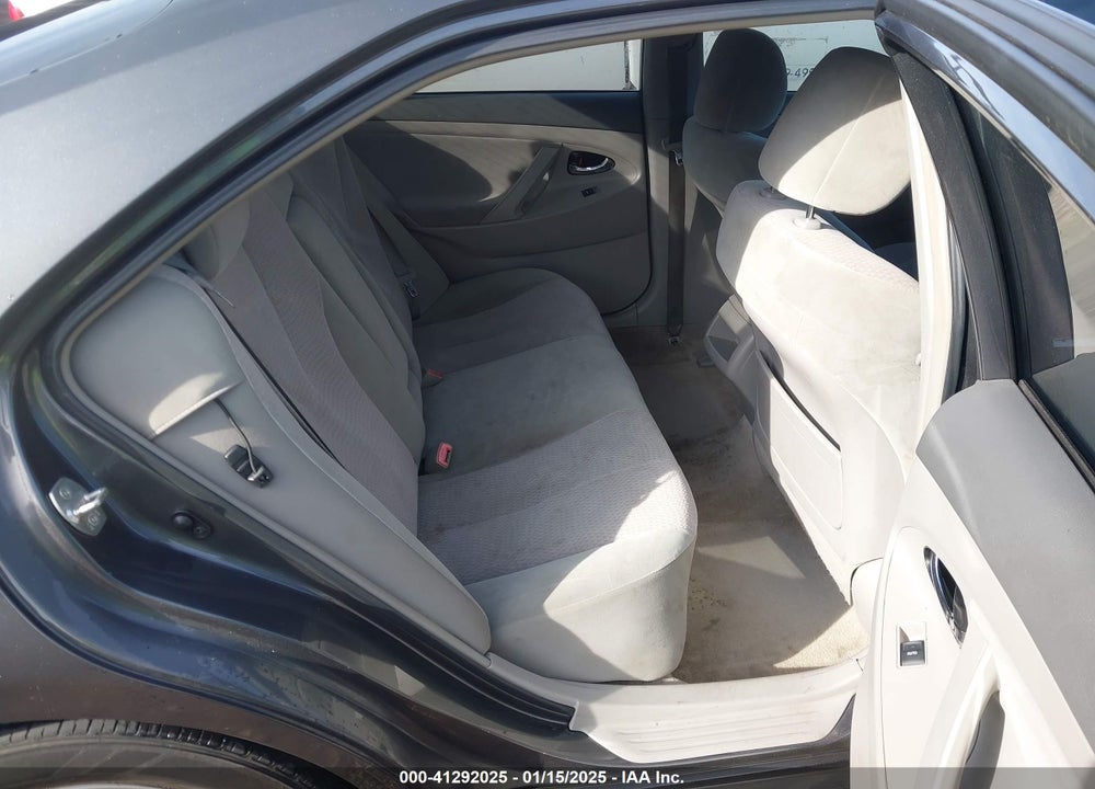 2011 TOYOTA CAMRY LE VIN: 4T1BF3EKXBU182736
