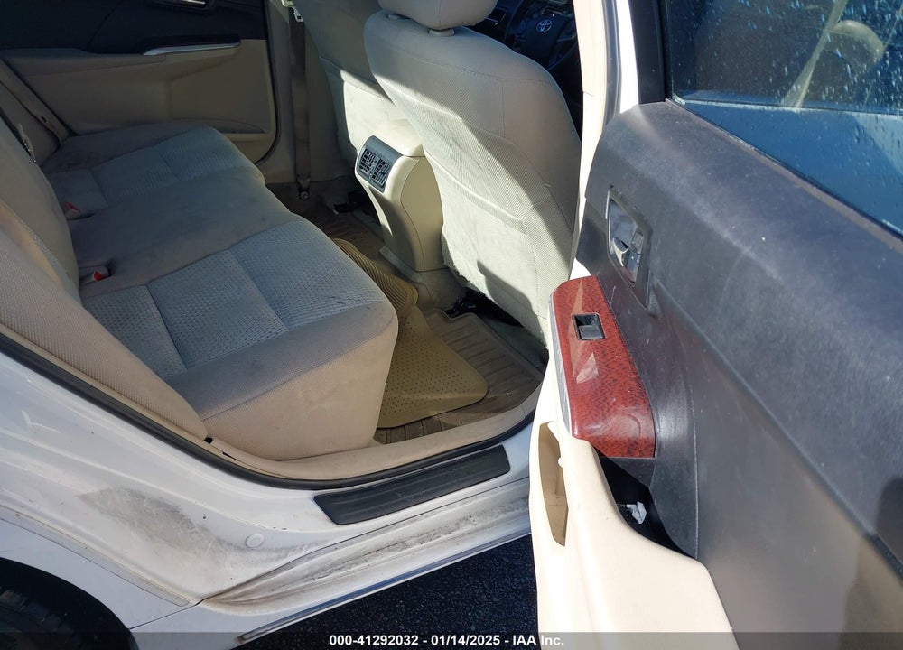 2014 TOYOTA CAMRY VIN: 4T4BF1FK8ER380003
