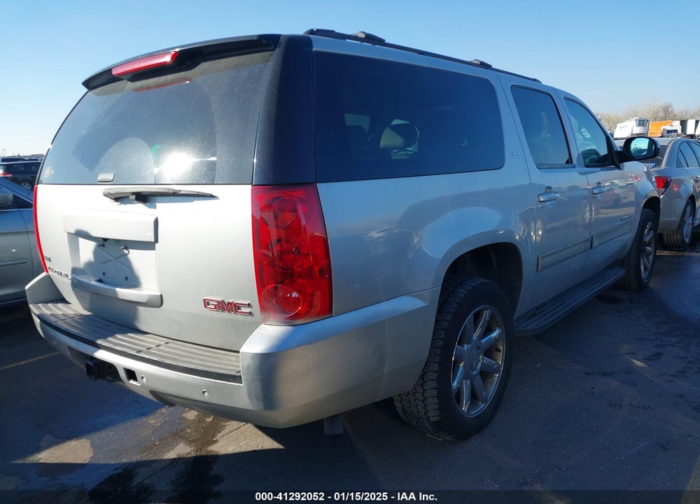 2011 GMC YUKON XL 1500 SLT VIN: 1GKS1KE02BR334284