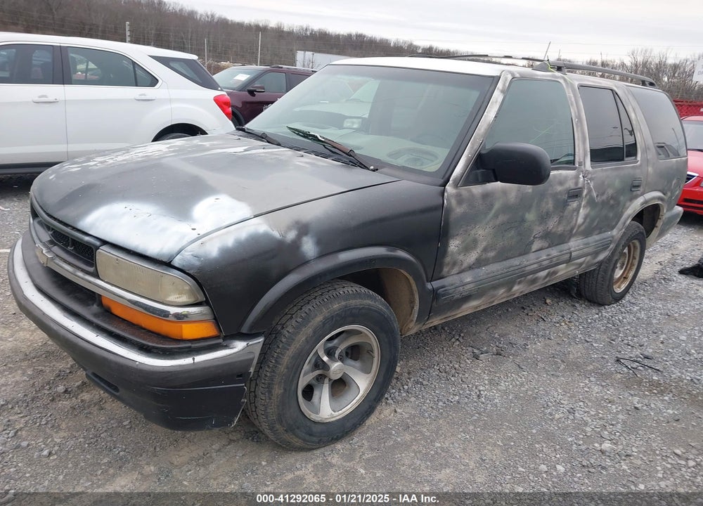 2000 CHEVROLET BLAZER LS VIN: 1GNCS13W2YK255897
