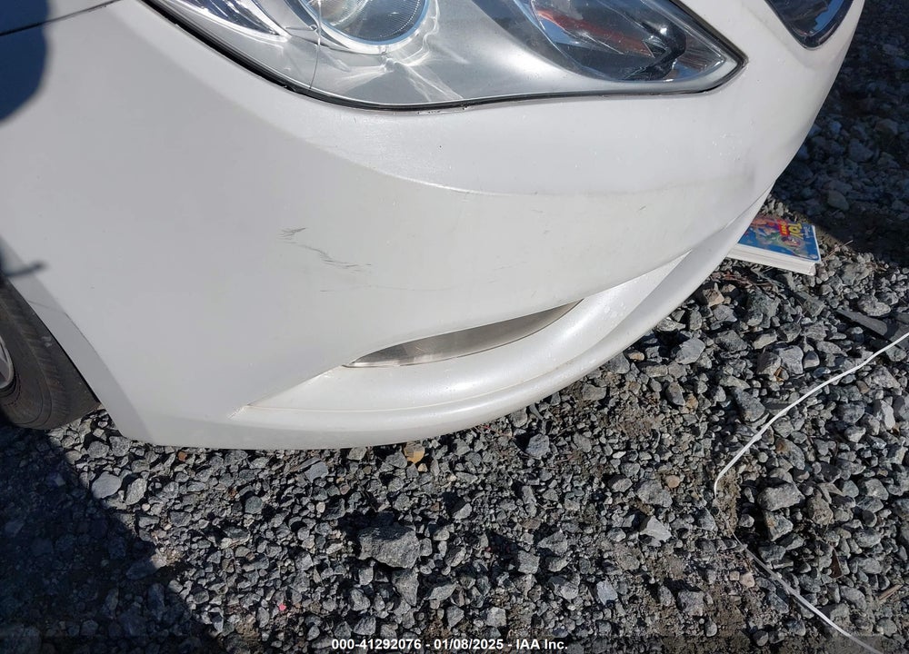 2011 HYUNDAI SONATA VIN: 5NPEC4AC0BH118598