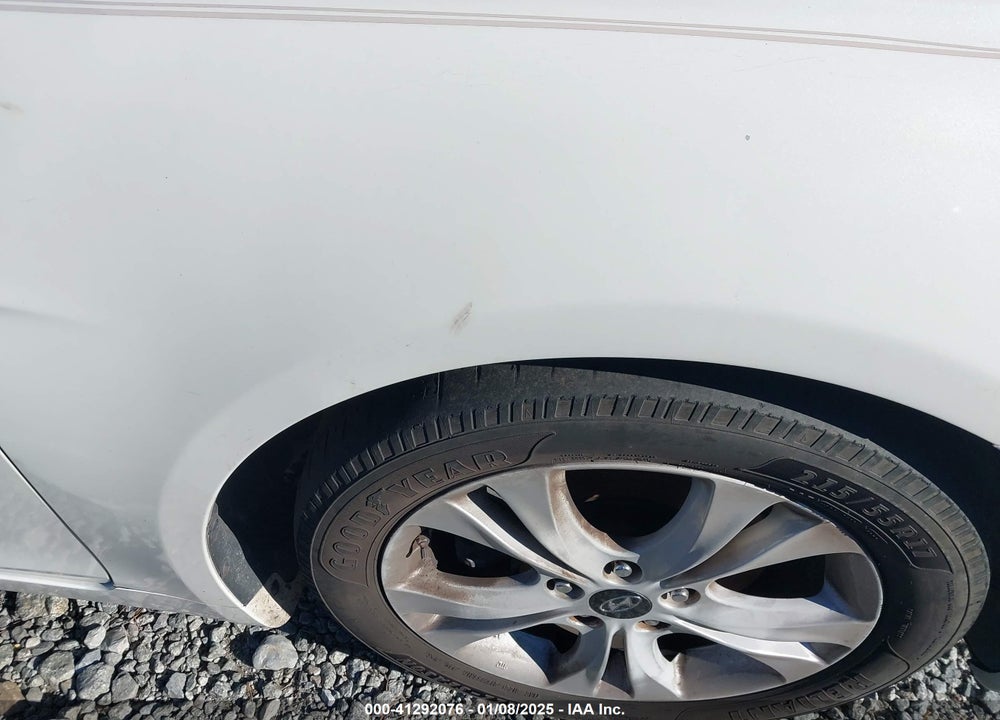 2011 HYUNDAI SONATA VIN: 5NPEC4AC0BH118598
