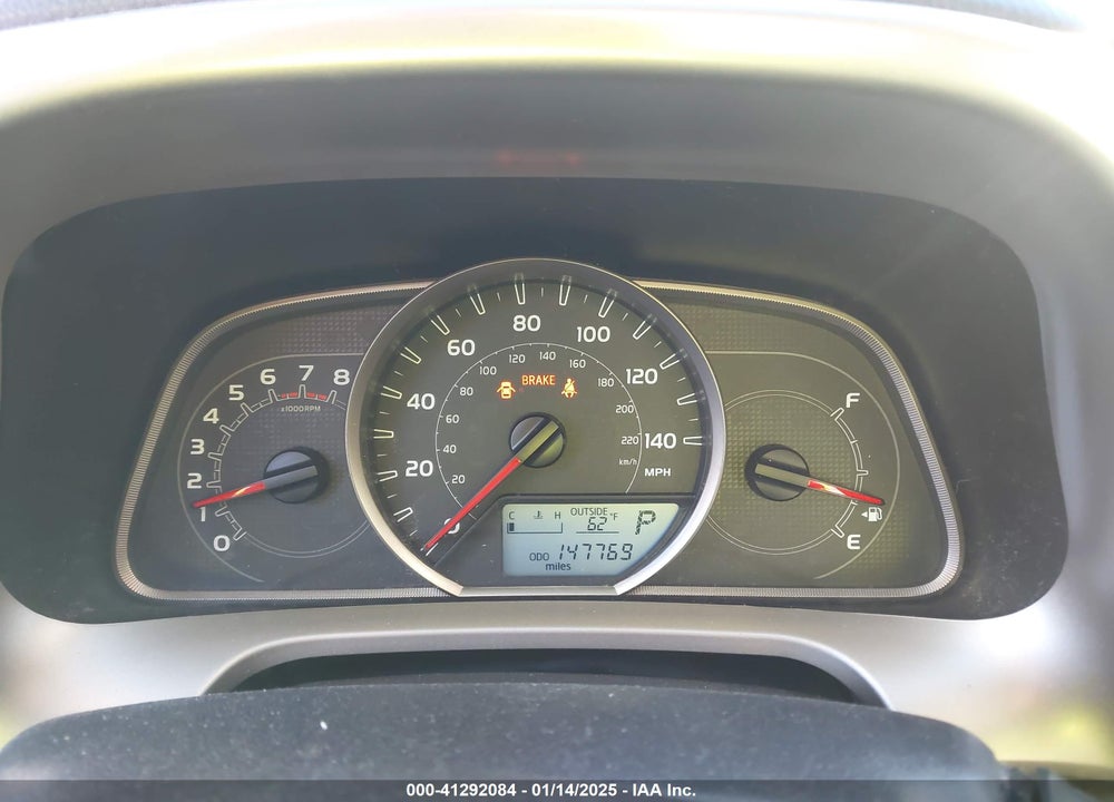 2015 TOYOTA RAV4 XLE VIN: 2T3RFREV9FW304057