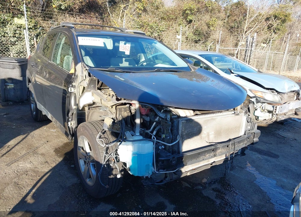 2015 TOYOTA RAV4 XLE VIN: 2T3RFREV9FW304057