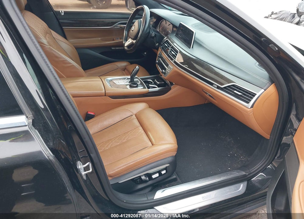2016 BMW 750I VIN: WBA7F2C51GG415021