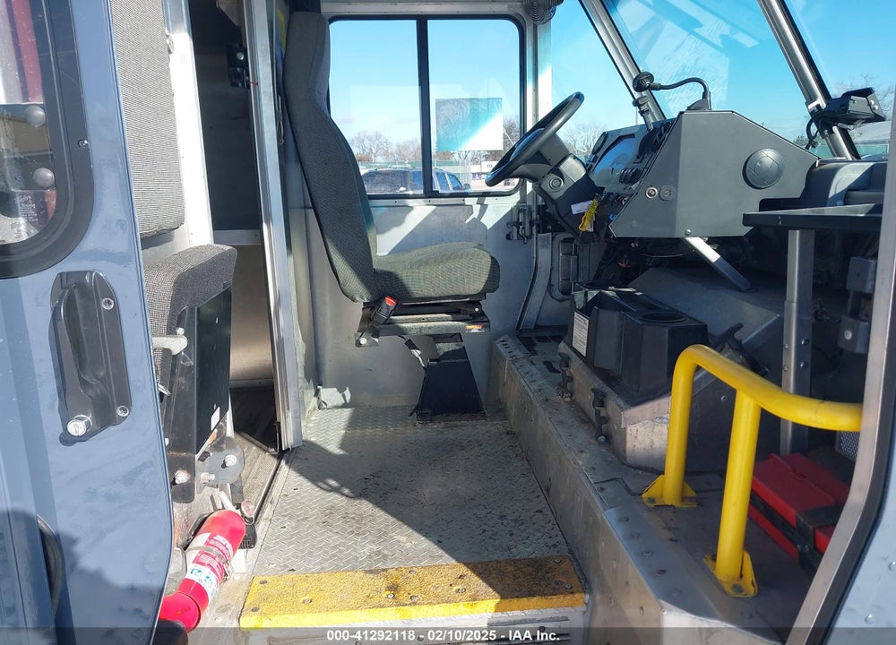 2020 FORD F-59 COMMERCIAL STRIPPED VIN: 1F65F5KN2L0A01538
