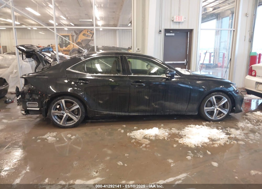 2018 LEXUS IS 300 VIN: JTHC81D24J5028474