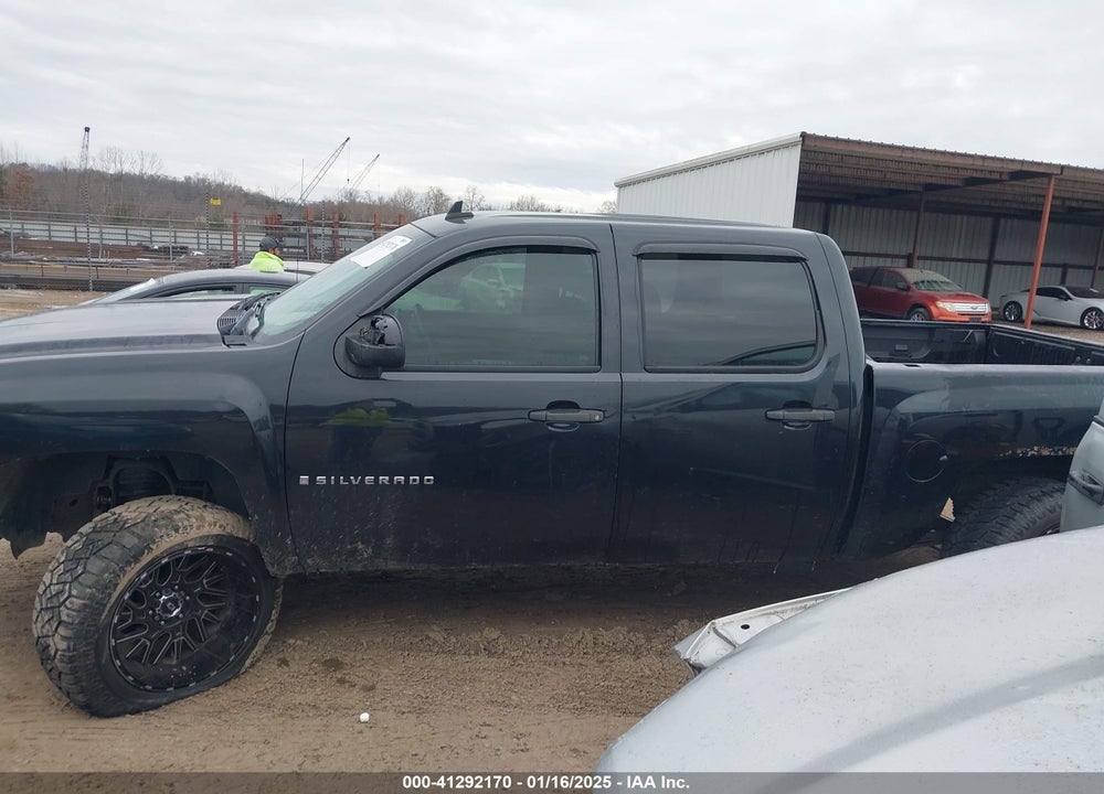 2009 CHEVROLET SILVERADO 1500 LT VIN: 3GCEK23319G140245