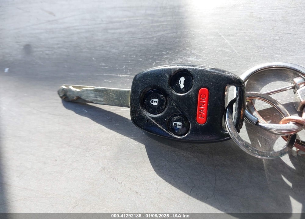 2013 HONDA CIVIC VIN: 2HGFB2F51DH582907