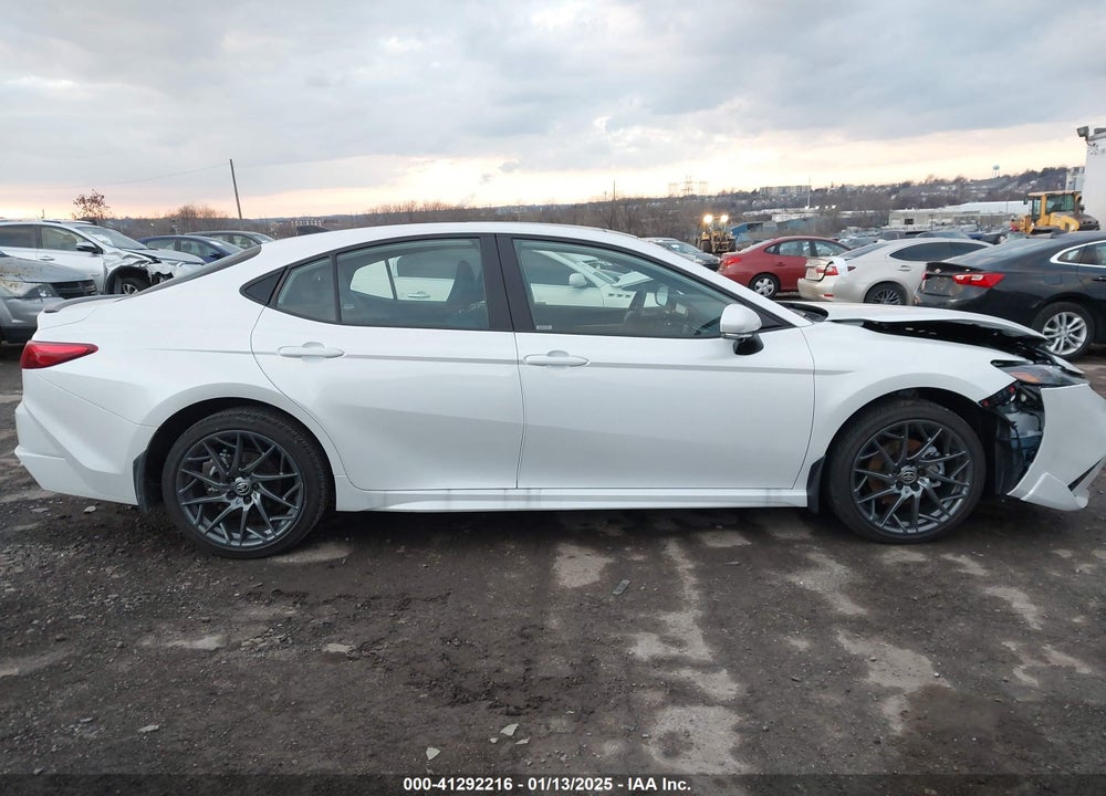 2025 TOYOTA CAMRY XSE VIN: 4T1DAACK1SU531572