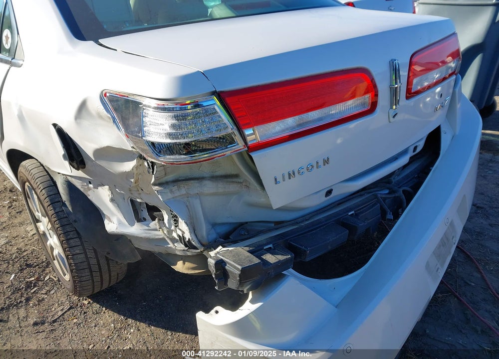 2012 LINCOLN MKZ VIN: 3LNHL2GC0CR828717