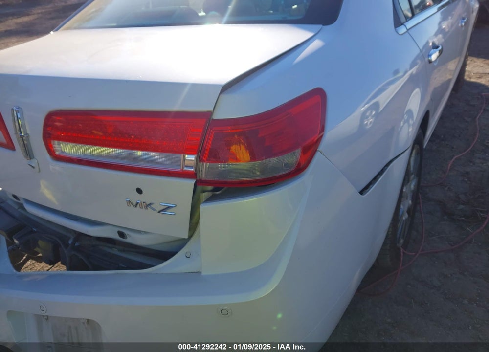 2012 LINCOLN MKZ VIN: 3LNHL2GC0CR828717