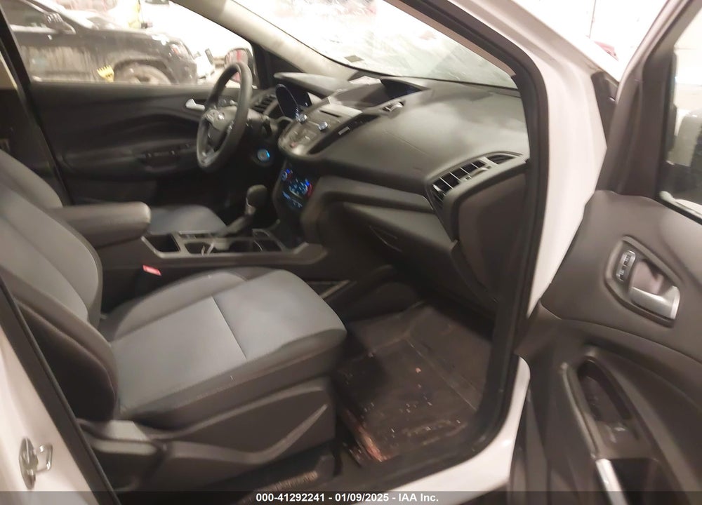 2017 FORD ESCAPE SE VIN: 1FMCU0GDXHUC94422