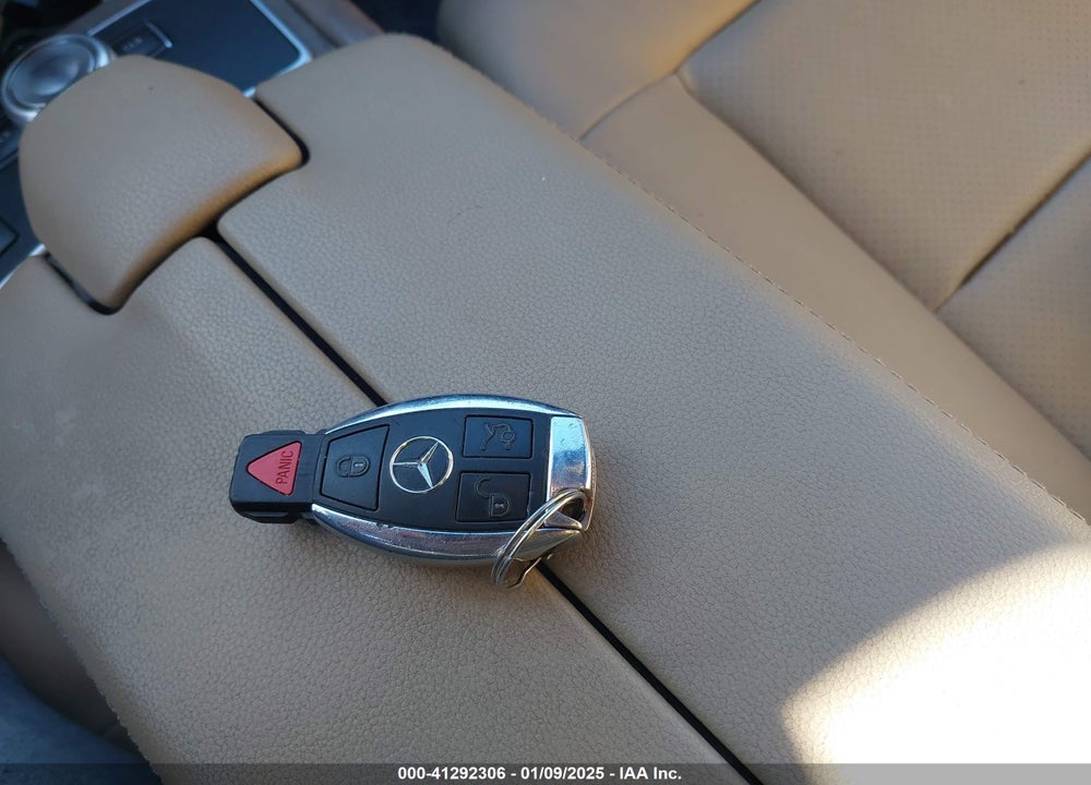 2011 MERCEDES-BENZ E 350 4MATIC VIN: WDDHF8HB4BA463932