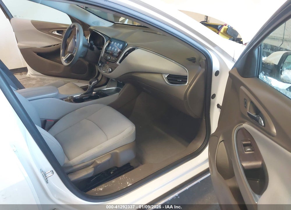 2021 CHEVROLET MALIBU FWD LT VIN: 1G1ZD5ST9MF012255