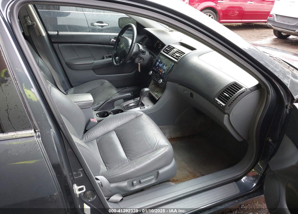 2006 HONDA ACCORD 3.0 EX VIN: 1HGCM66816A060035