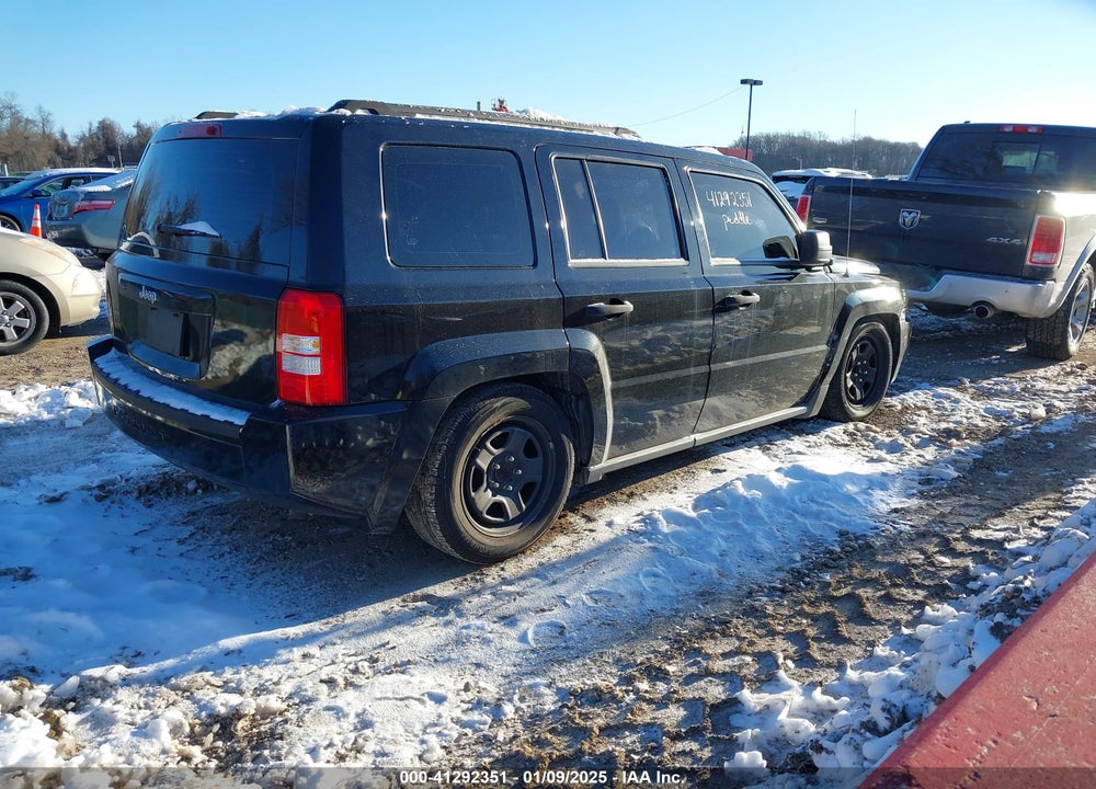 2007 JEEP PATRIOT SPORT VIN: 1J8FT28097D399357