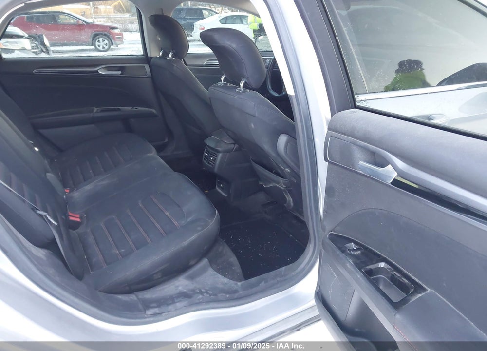 2014 FORD FUSION SE VIN: 3FA6P0H91ER327982