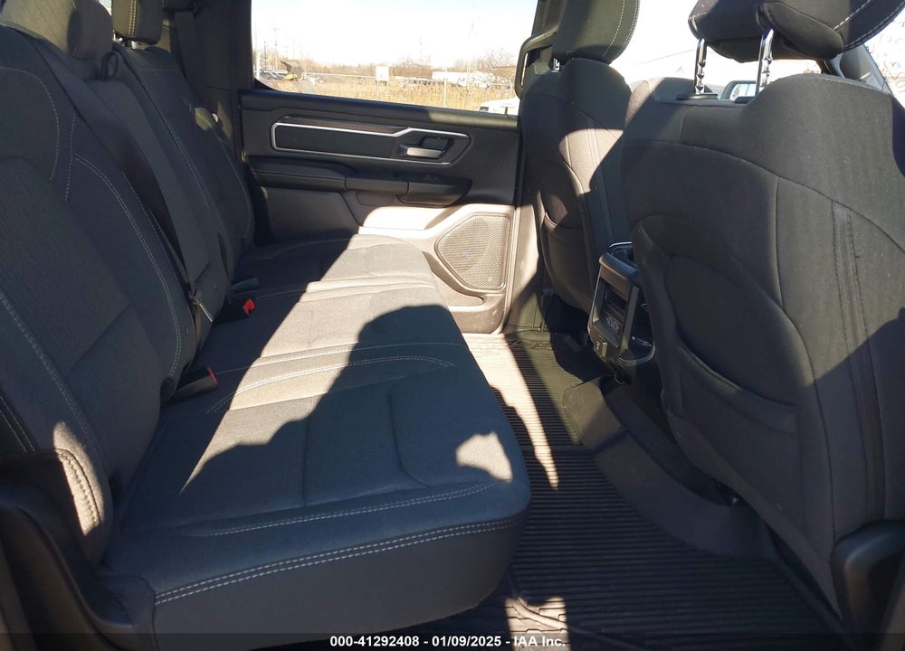 2022 RAM 1500 BIG HORN 4X4 5'7 BOX VIN: 1C6SRFFT3NN402356