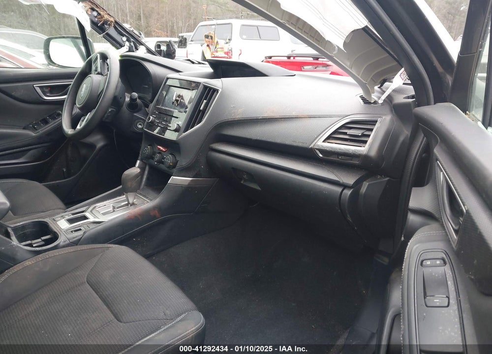 2019 SUBARU FORESTER VIN: JF2SKACC5KH405887