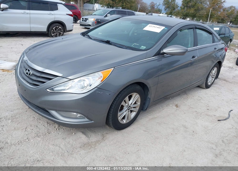 2013 HYUNDAI SONATA GLS VIN: 5NPEB4AC9DH532792