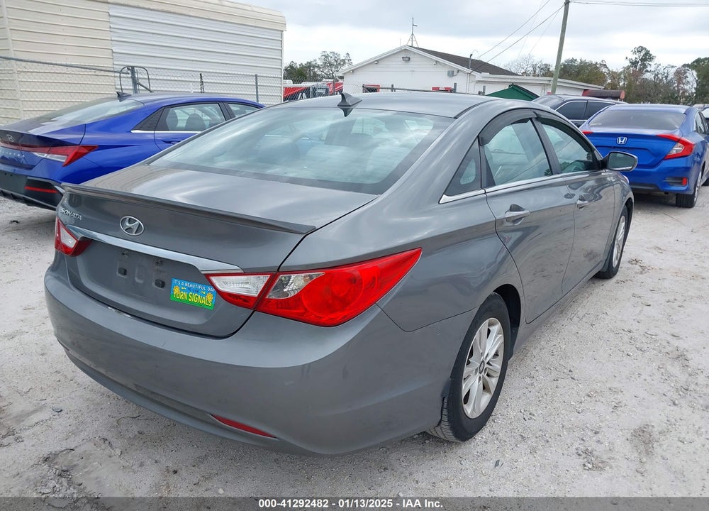 2013 HYUNDAI SONATA GLS VIN: 5NPEB4AC9DH532792