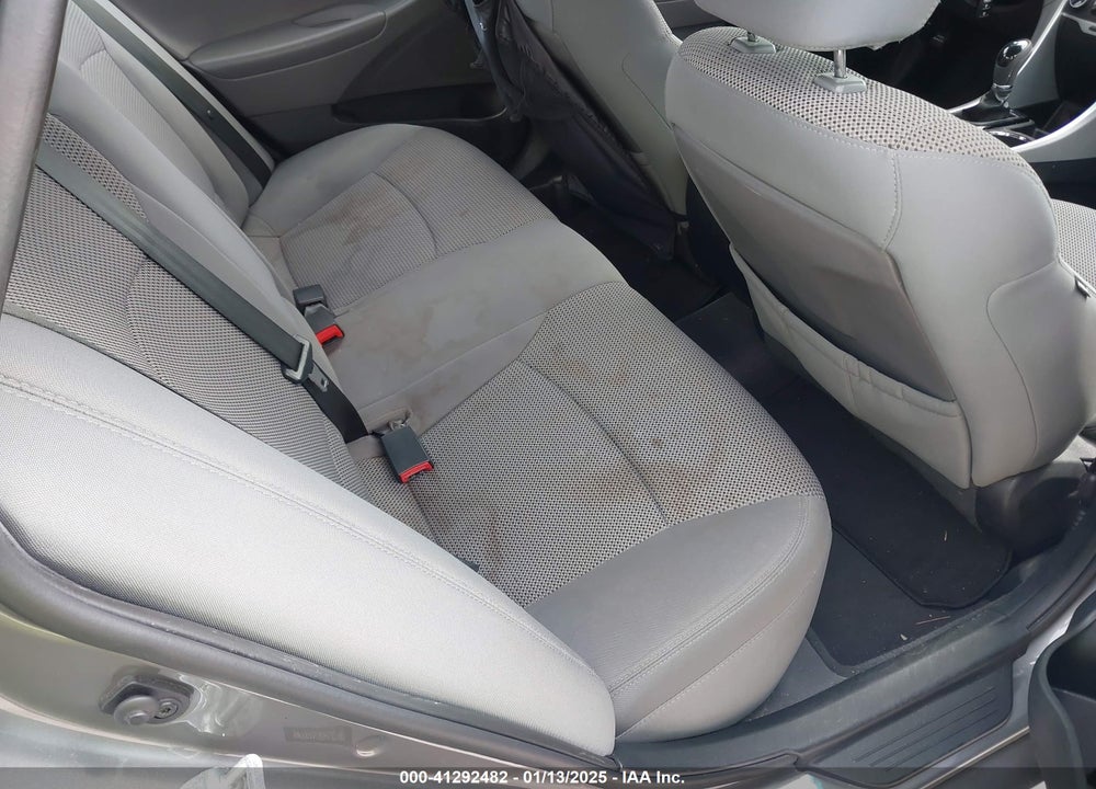 2013 HYUNDAI SONATA GLS VIN: 5NPEB4AC9DH532792
