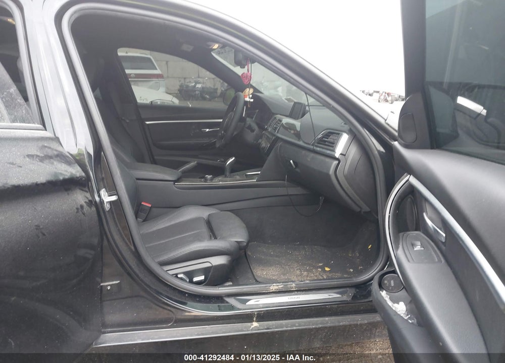 2018 BMW 330 VIN: WBA8B9C56JEE83345