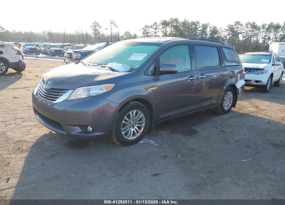 2012 TOYOTA SIENNA XLE LIMITED VIN: 5TDYK3DC8CS264443