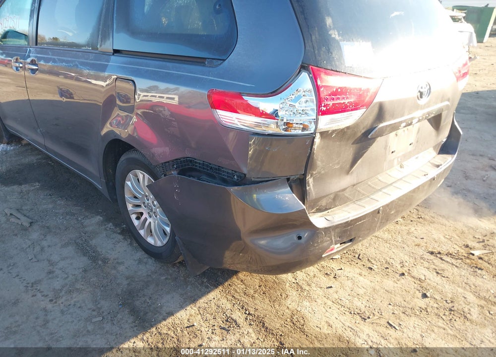 2012 TOYOTA SIENNA XLE LIMITED VIN: 5TDYK3DC8CS264443