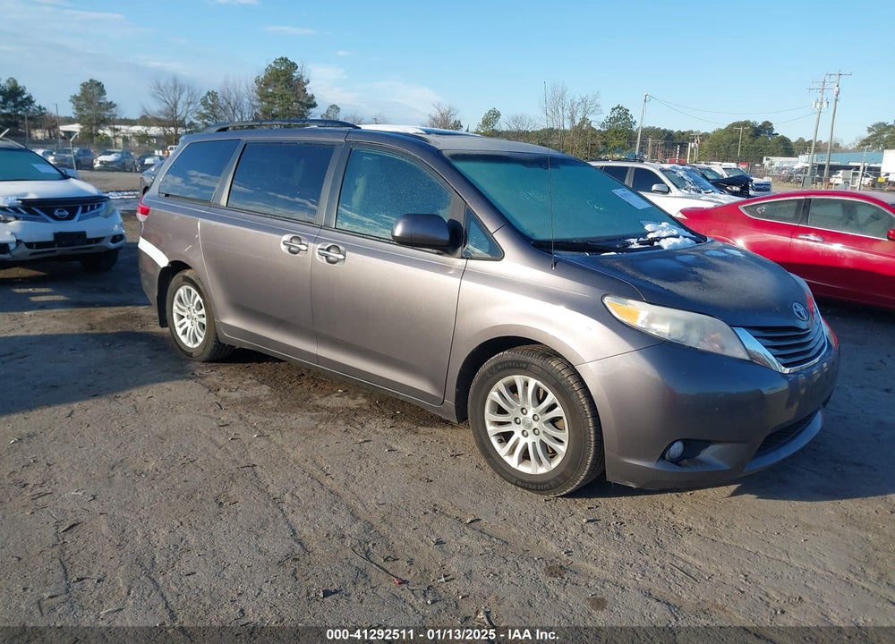 2012 TOYOTA SIENNA XLE LIMITED VIN: 5TDYK3DC8CS264443