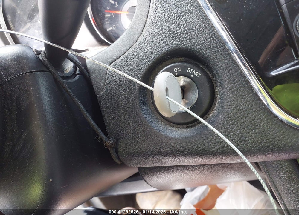 2014 CHRYSLER 200 VIN: 1C3CCBCG8EN193232