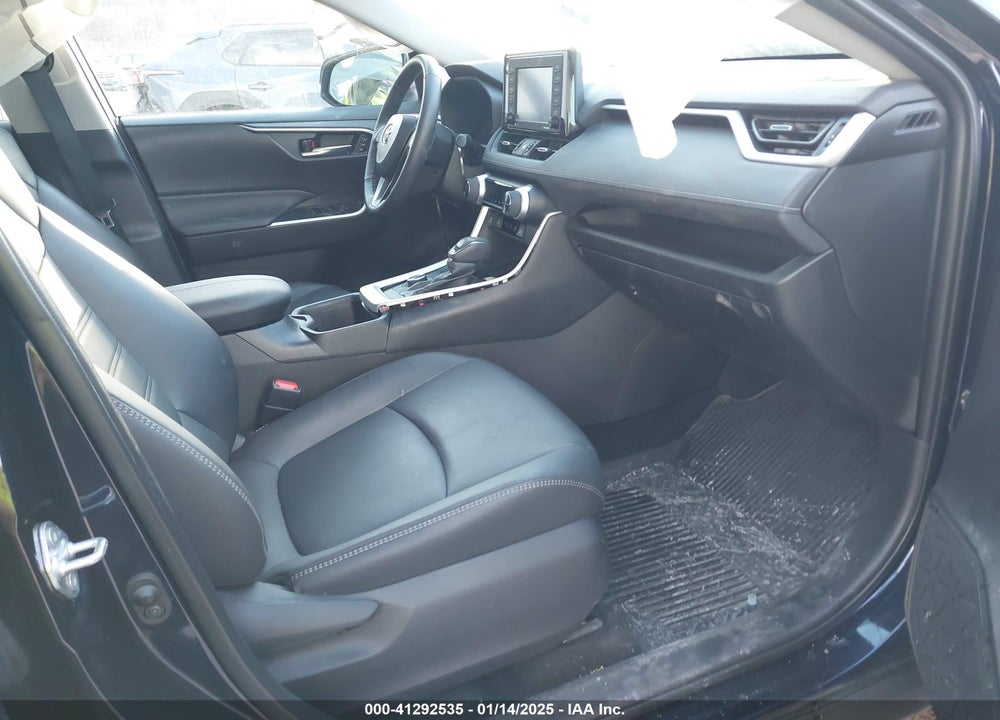 2022 TOYOTA RAV4 HYBRID XLE PREMIUM VIN: 4T3B6RFV3NU093520