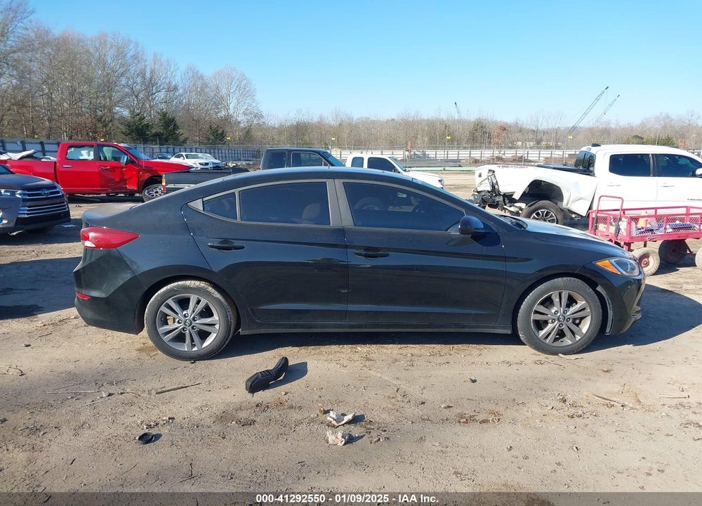 2017 HYUNDAI ELANTRA VALUE EDITION VIN: KMHD84LF5HU272433