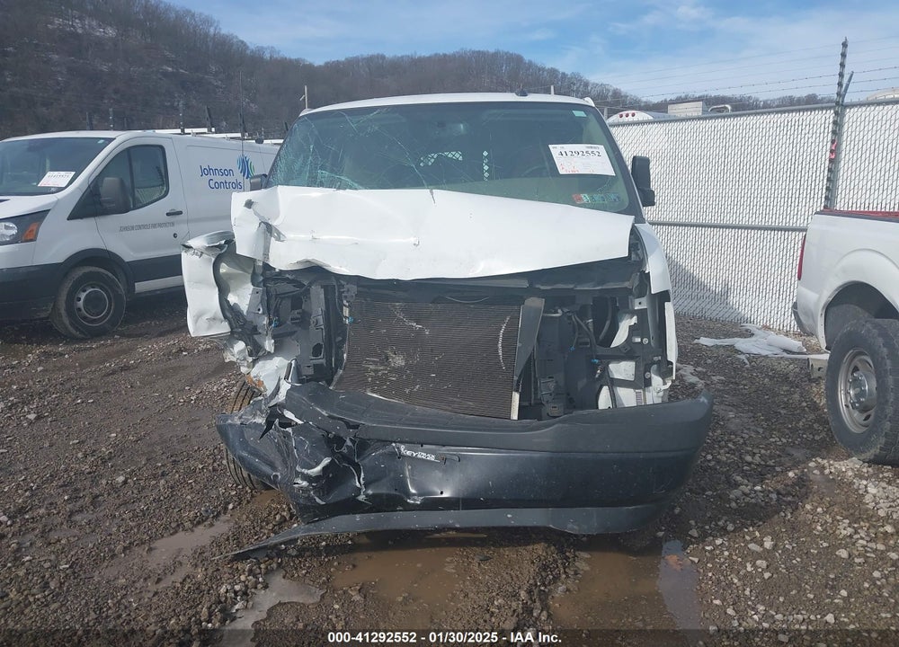 2018 CHEVROLET EXPRESS 2500 WORK VAN VIN: 1GCWGBFP9J1262486