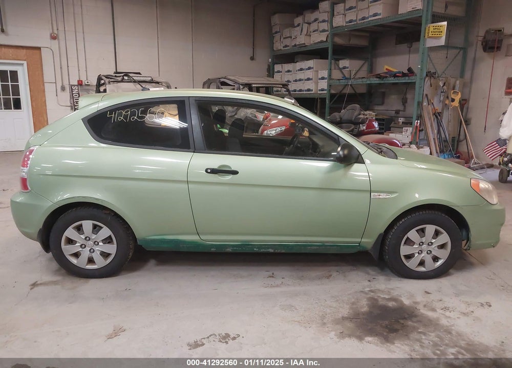 2009 HYUNDAI ACCENT VIN: KMHCM36C09U111363