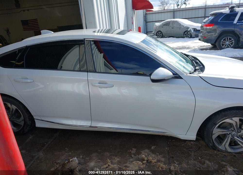 2020 HONDA ACCORD VIN: 1HGCV1F59LA059037
