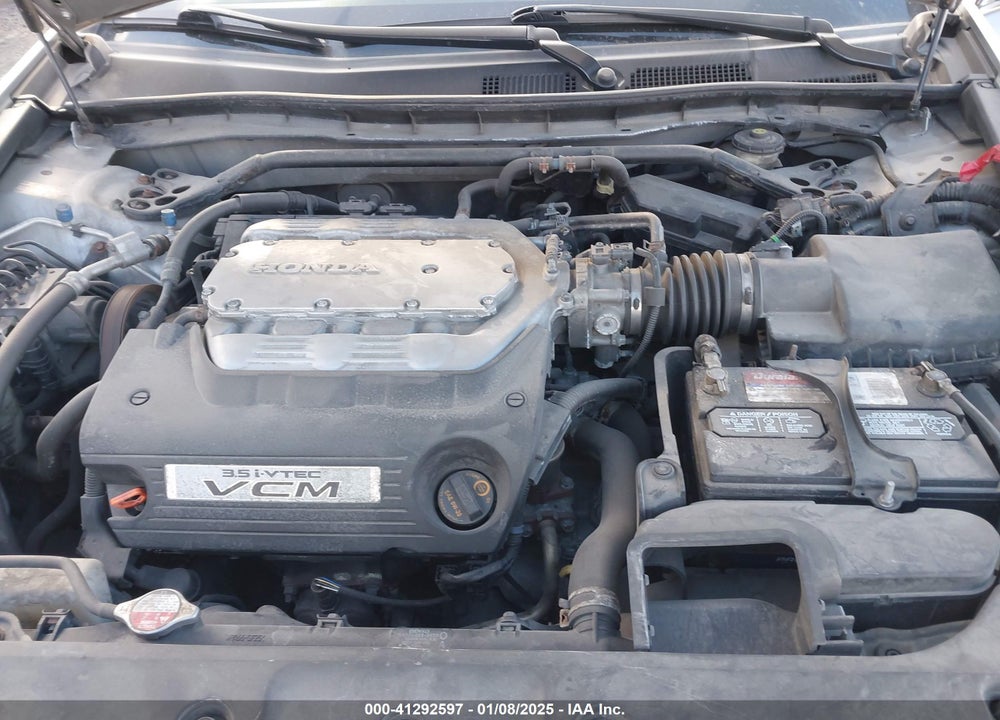 2011 HONDA ACCORD VIN: 1HGCP3F8XBA028748