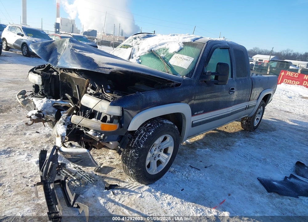 2000 CHEVROLET SILVERADO 1500 LS VIN: 2GCEK19T2Y1333156